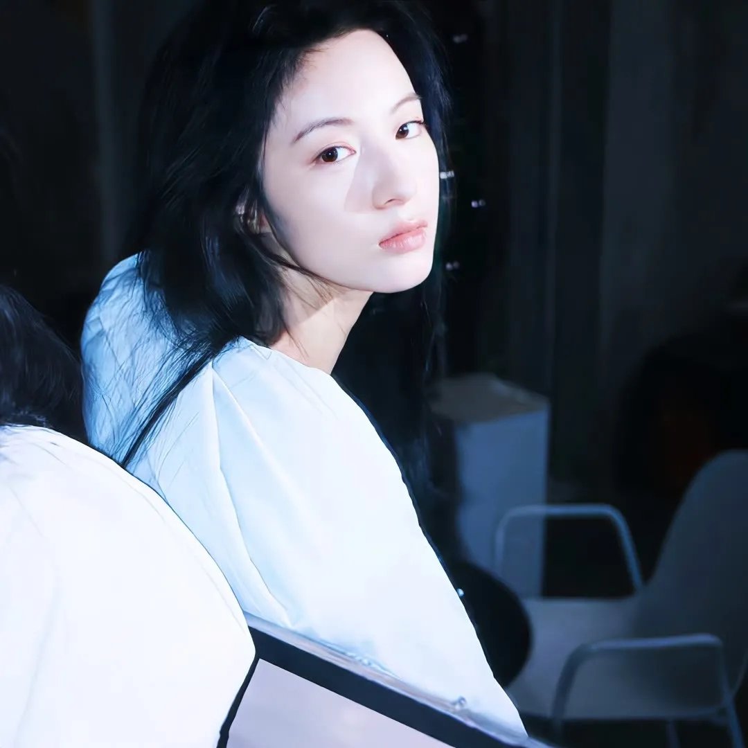 请爱我的女朋友